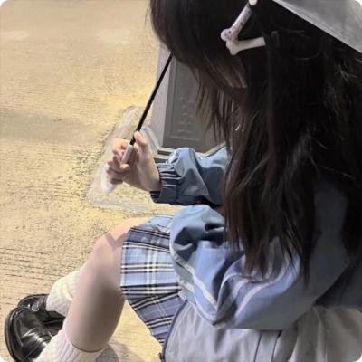 关于莉莉周的一切